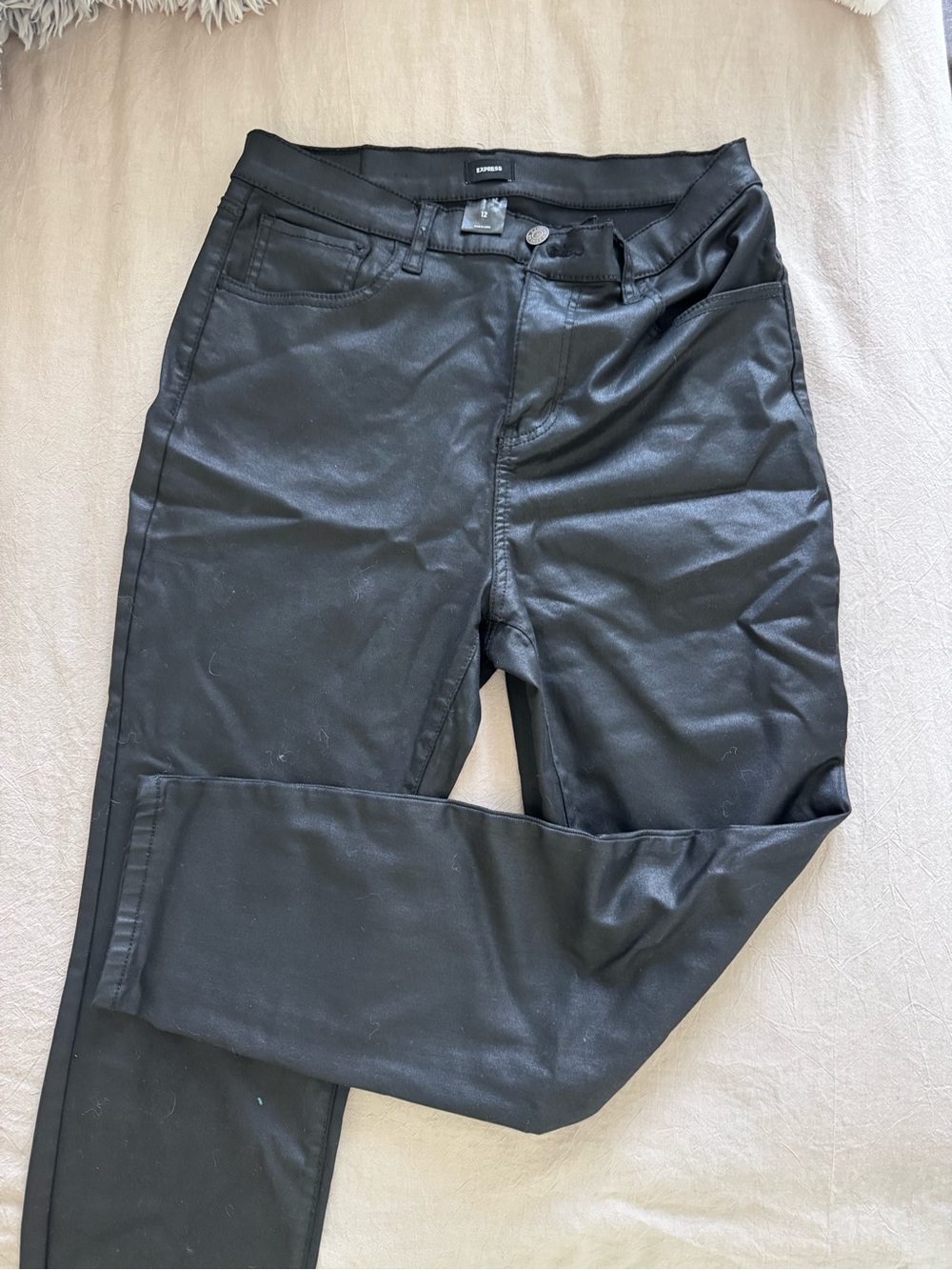 Express Women’s Black Slim Coated Jeans